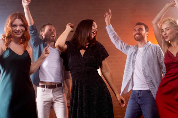 Sitios para cenar y bailar en Madrid