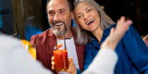 Bares de copas en Sevilla para cuarentones