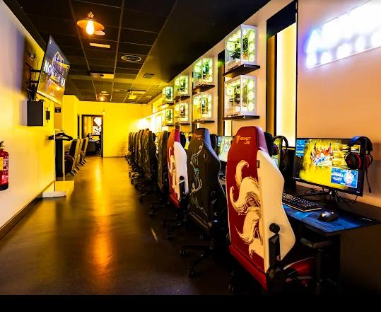 Diamond Esports Center