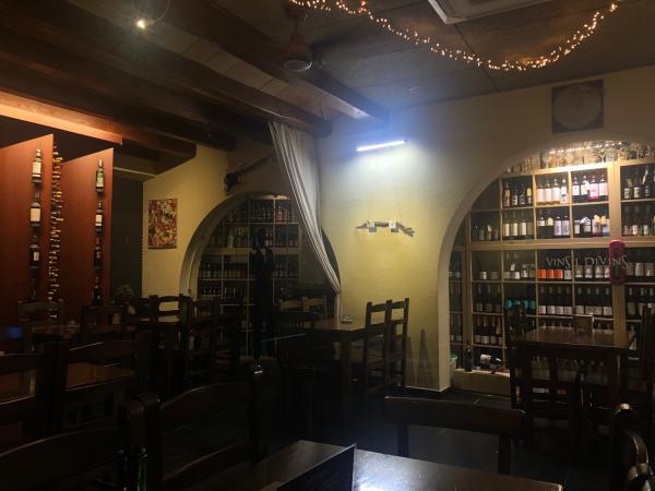 Antik Bar
