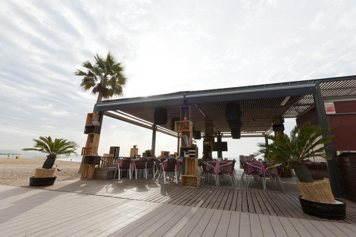 La Deliciosa Beach Bar