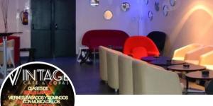 Vintage Cafe Y Copas