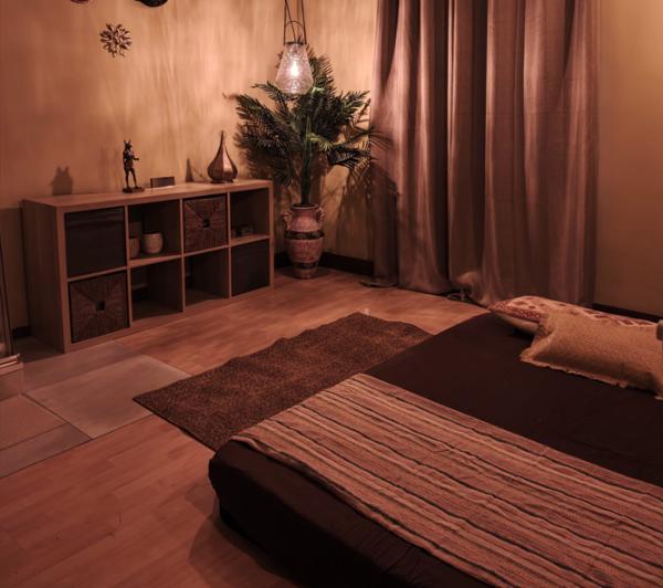 Ambar Massage
