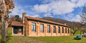 Centro de recepción e interpretación del Prerrománico asturiano (Oviedo)