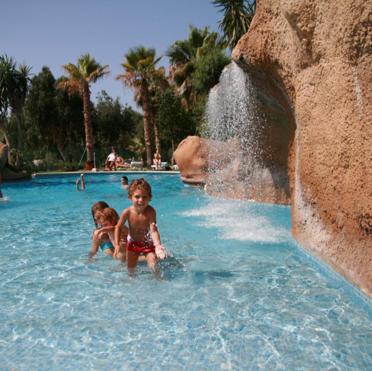 Camping Castillo de Baños