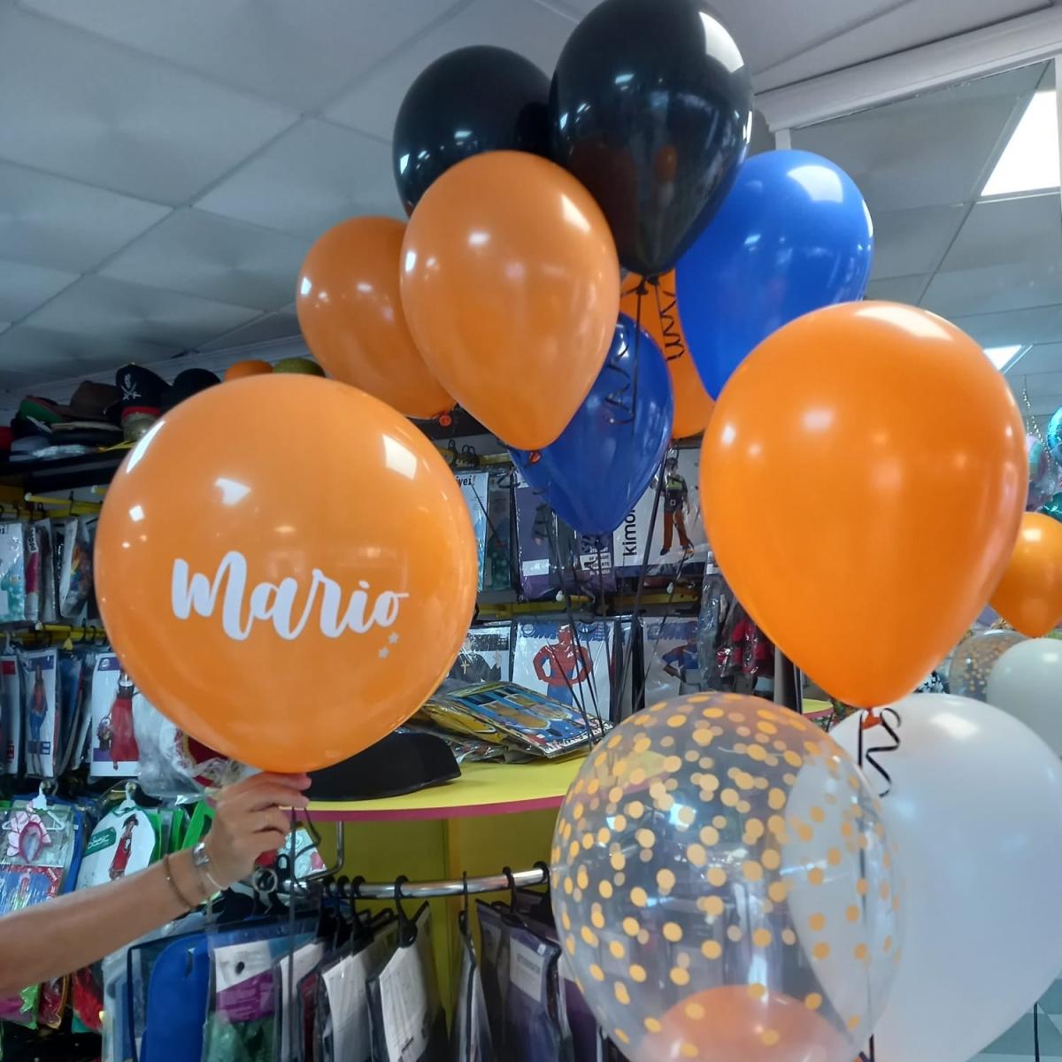 Megumi Fiestas y Globos