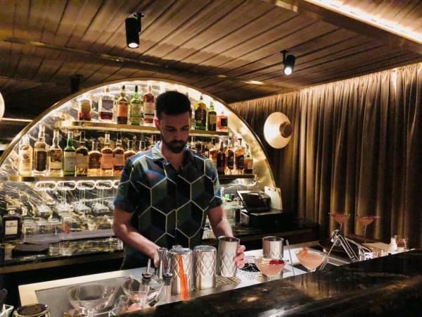 El Coleccionista. Cocktails & Other Arts