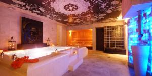 1850 Urban Spa