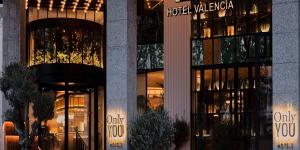 Hotel Only You