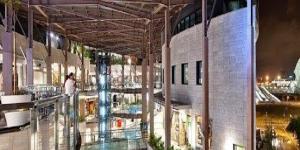 Centro Comercial Aqua