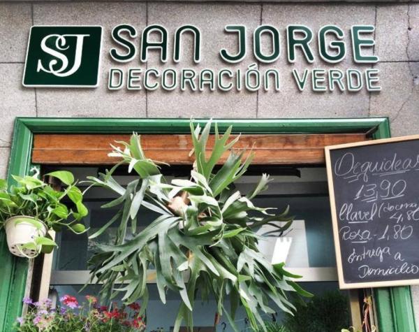 San Jorge Decoración Verde