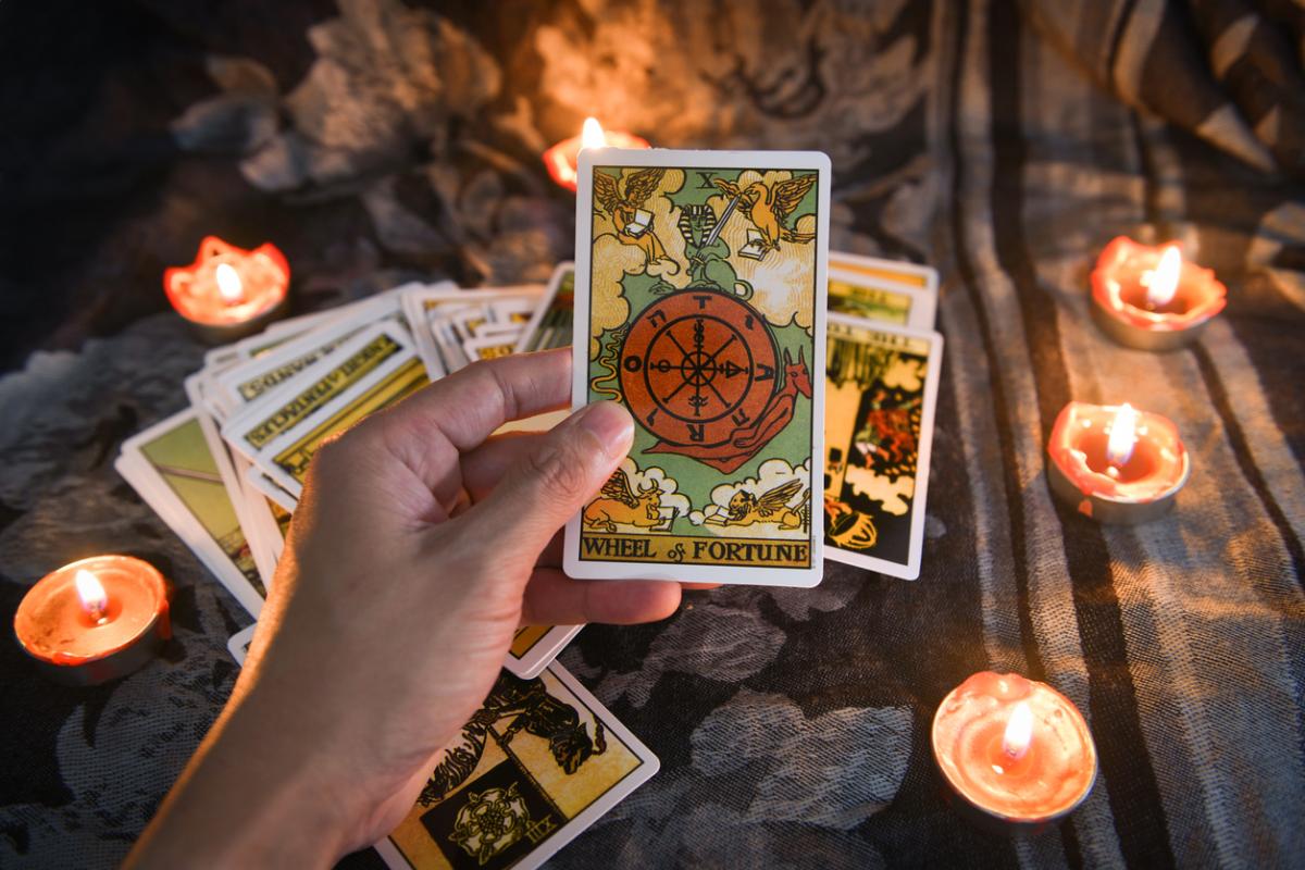 Tarot de la suerte: qué es y tiradas - ¡Conoce tu fortuna!