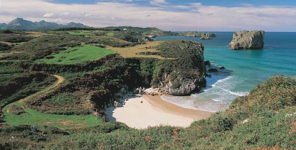 Pueblos románticos de Asturias - Llanes, un pueblo de cine