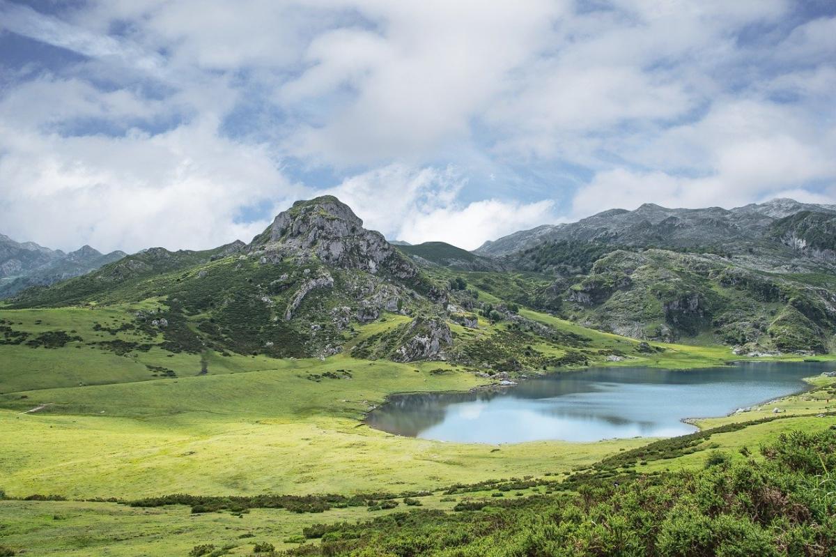 Rutas por los lagos de Covadonga y Picos de Europa