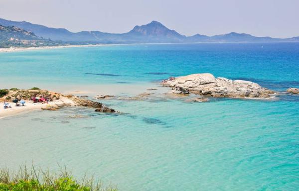 Playas paradisíacas en Italia - Playa del Due Mari (Cagliari, Cerdeña)