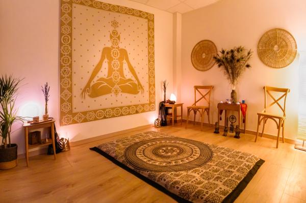 Tantra, placer consciente y bienestar: una experiencia diferente en Madrid - Espacio Ethiosfera, un centro especializado en tantra en Madrid 