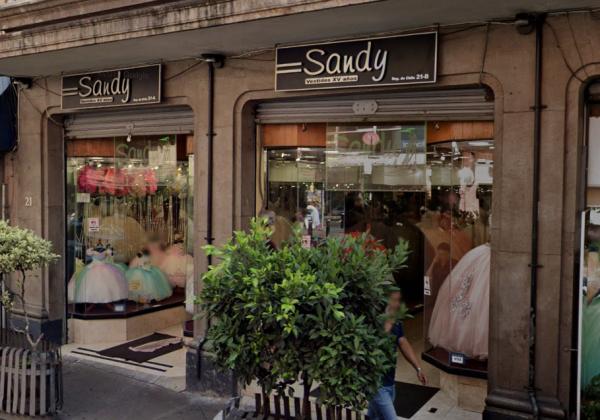 Sandy Vestidos de XV Años