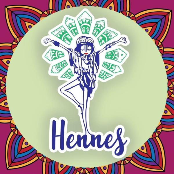 Renta de vestidos de Fiesta Hennes