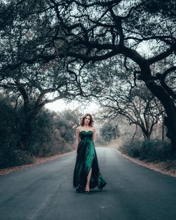 Agatha Renta de vestidos
