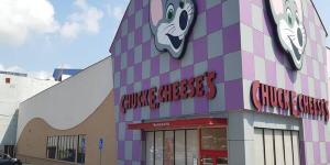 Chuck E. Cheese's GDL