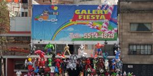 Piñatas Circuito Interior Galery Fiesta