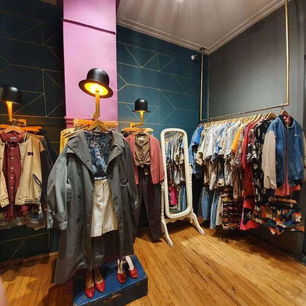 Singular Vintage Shop